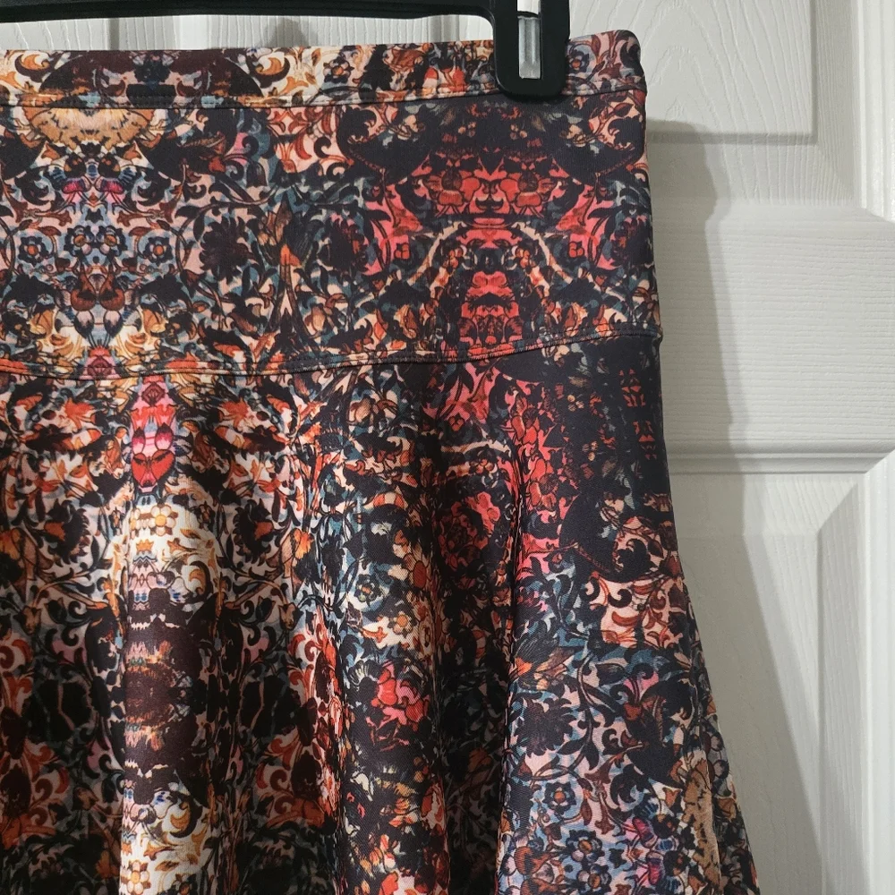 Y2K Abercrombie & Fitch Pleated Scuba Kaleidoscope Print Mini Skater Skirt, EUC!